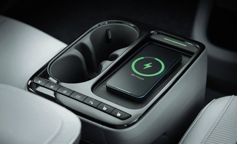 Wireless phone charging
