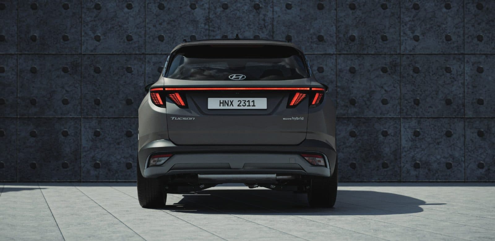 Hyundai Tucson Hybrid exterior 1